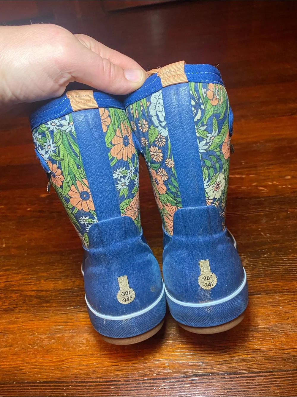EUC Size 9 Little Kid Insulated Bogs Blue Floral Pull-On Rain Boots w/ Neoprene